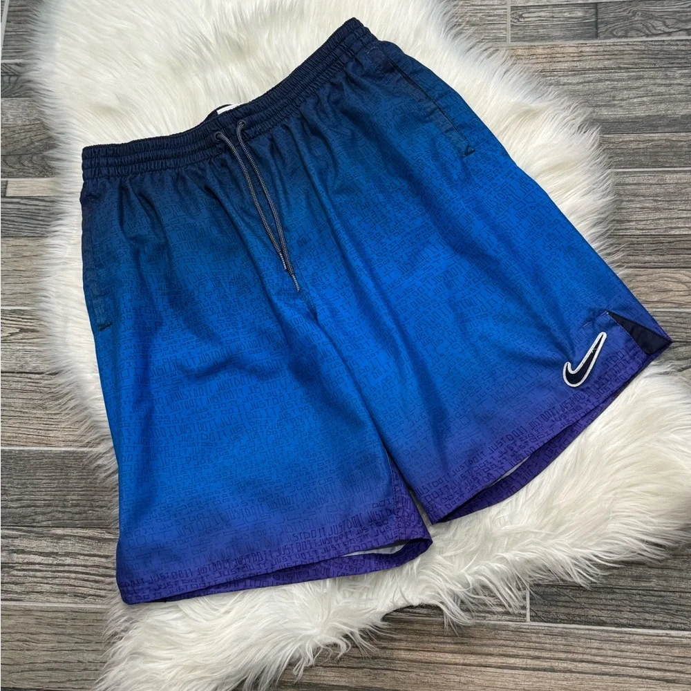 Nike Swim Men's Jdi Fade Volley Swim Shorts Psychic Purple Size Large
